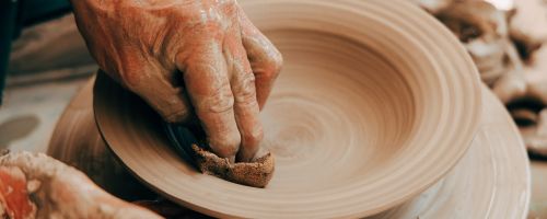 Nuovi bandi per la valorizzazione del settore della ceramica artistica e tradizionale