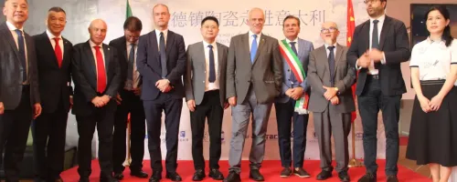 La ceramica di Jingdezhen in Italia: aperta la fiera economicha e commerciale, un nuovo capitolo della ceramica per Cina-Italia